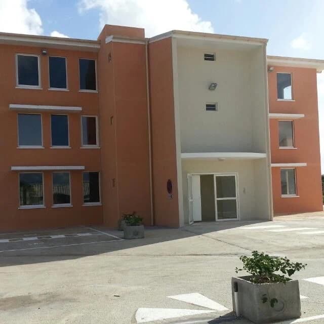 Façade du cabinet sur la rue Case Nègre